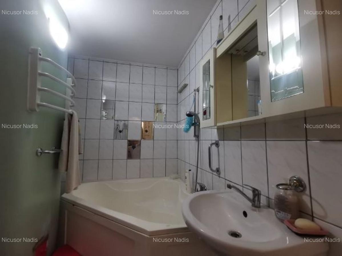 Apartament 3 camere - 10