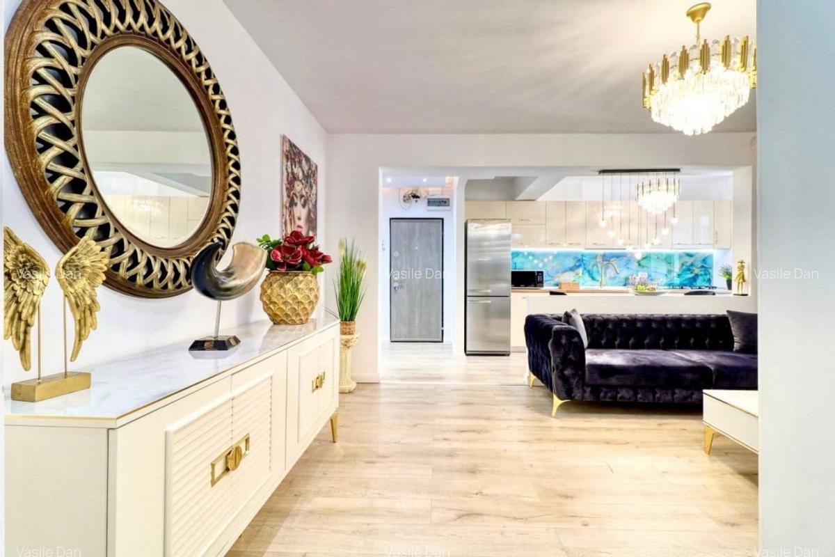 2 Camere Unirii - Tribunal | Renovat | Balcon | Etaj - 4