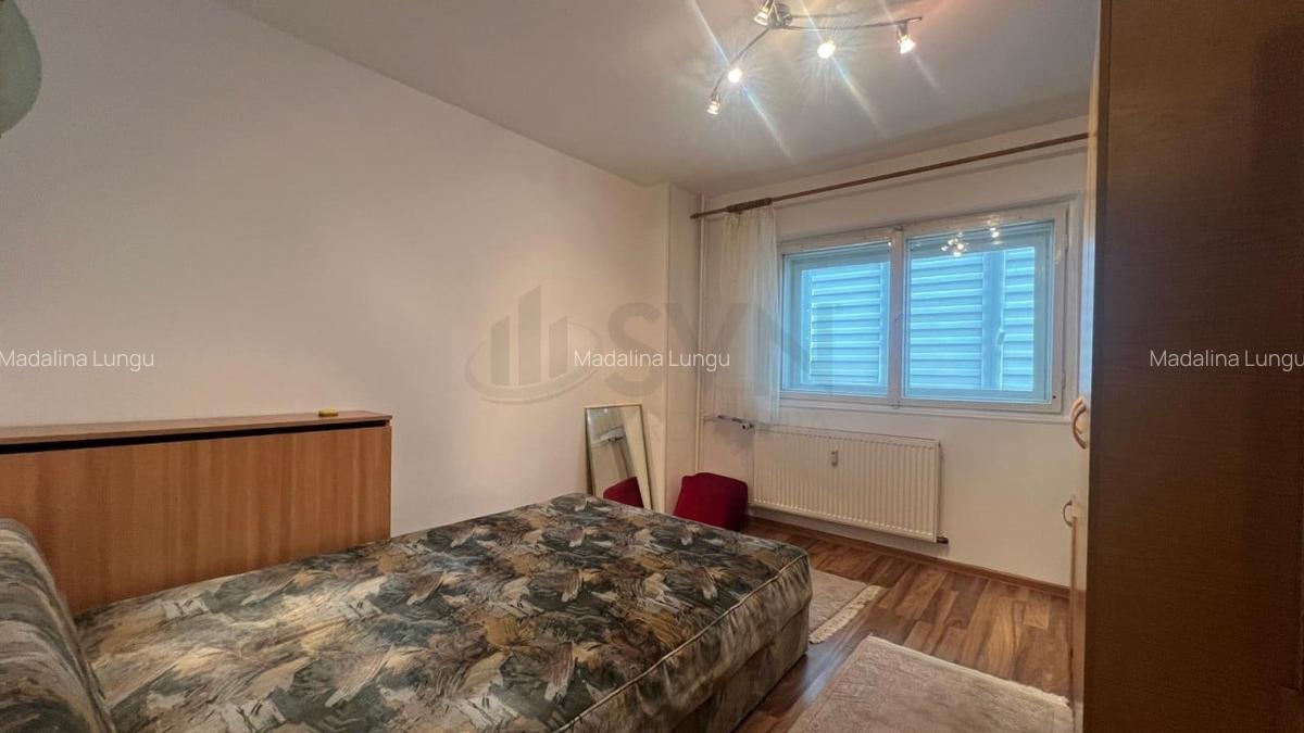 Apartament cu 3 camere semidecomandat în Titulescu - 2