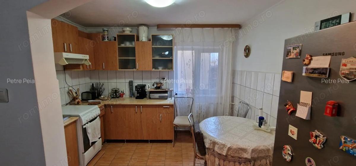 Apartament 2 camere semidecomandat mobilat, confortabil, lini?te - 9