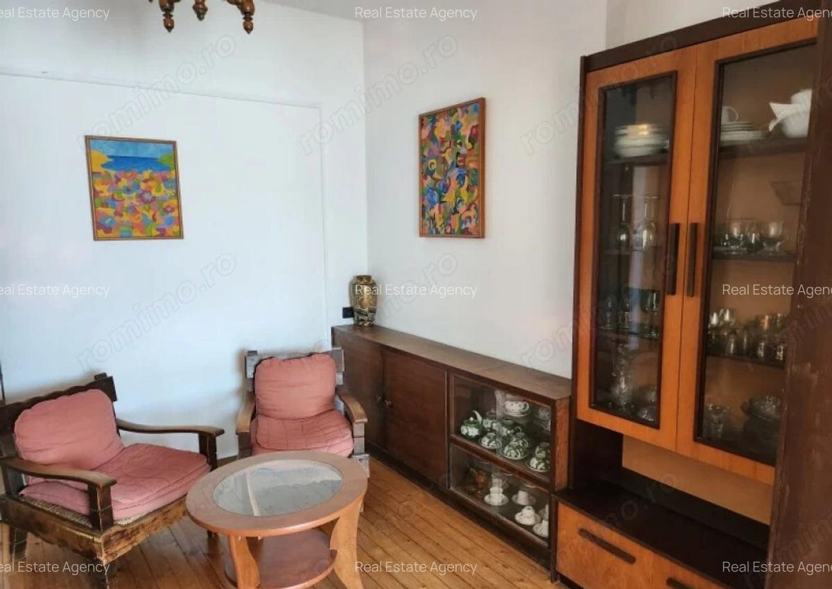 3 camere in zona Circumvalatiunii - 2