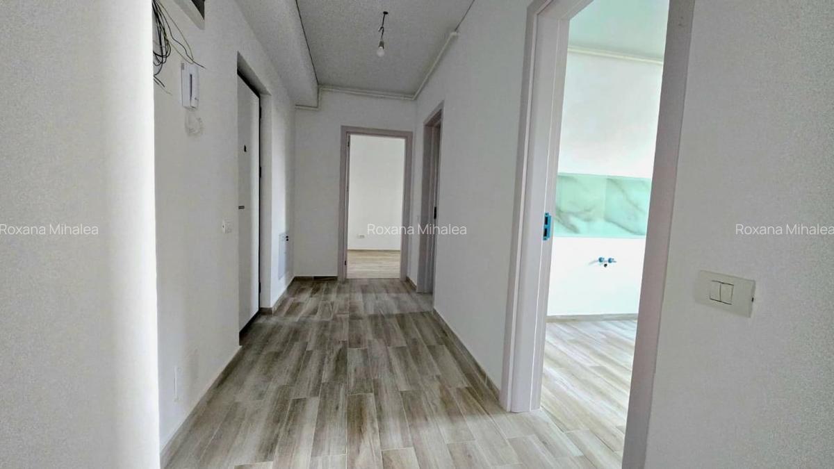Apartament de vanzare 2 camere spatios-10 minute de mers pe jos de metrou - 5