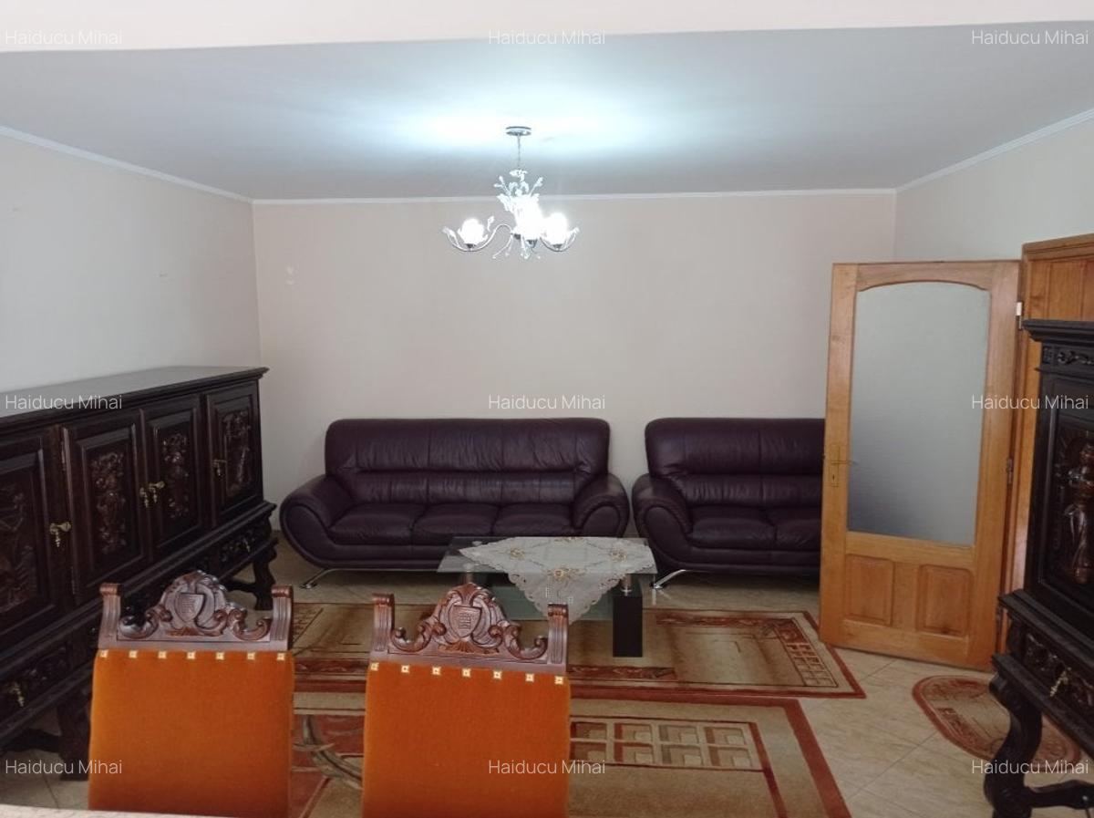 Casa / vila Gavana 3  , mobilata / utilata , finisaje clasice ! - 22