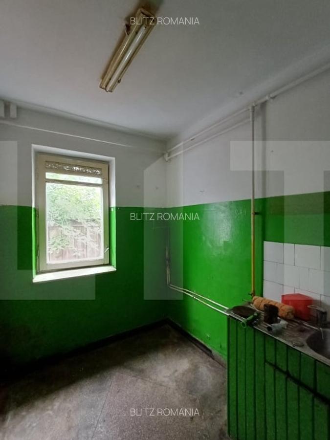 Apartament cu 3 camere,Targu Secuiesc, - 3