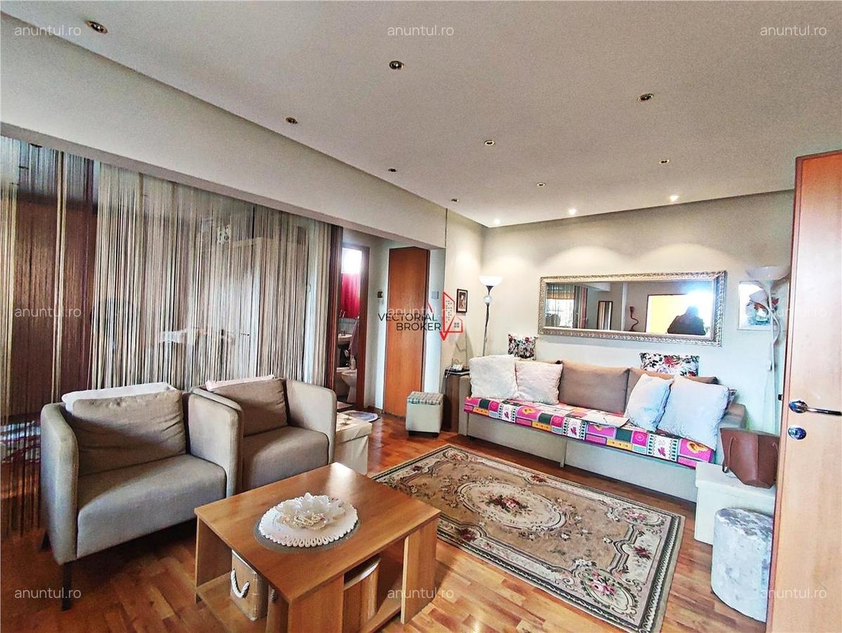 Calea Mosilor, et.4/8, la 8 min de metrou OBOR - 5