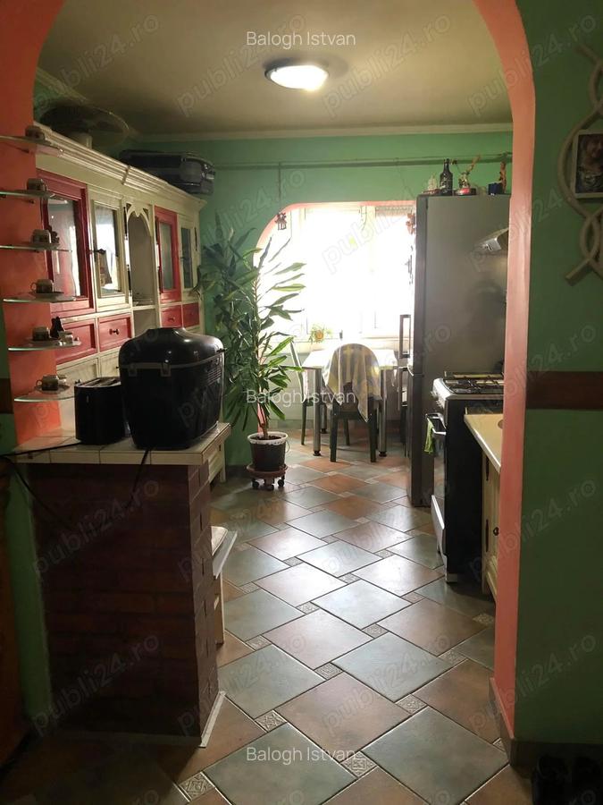 Apartament de vanzare - 3