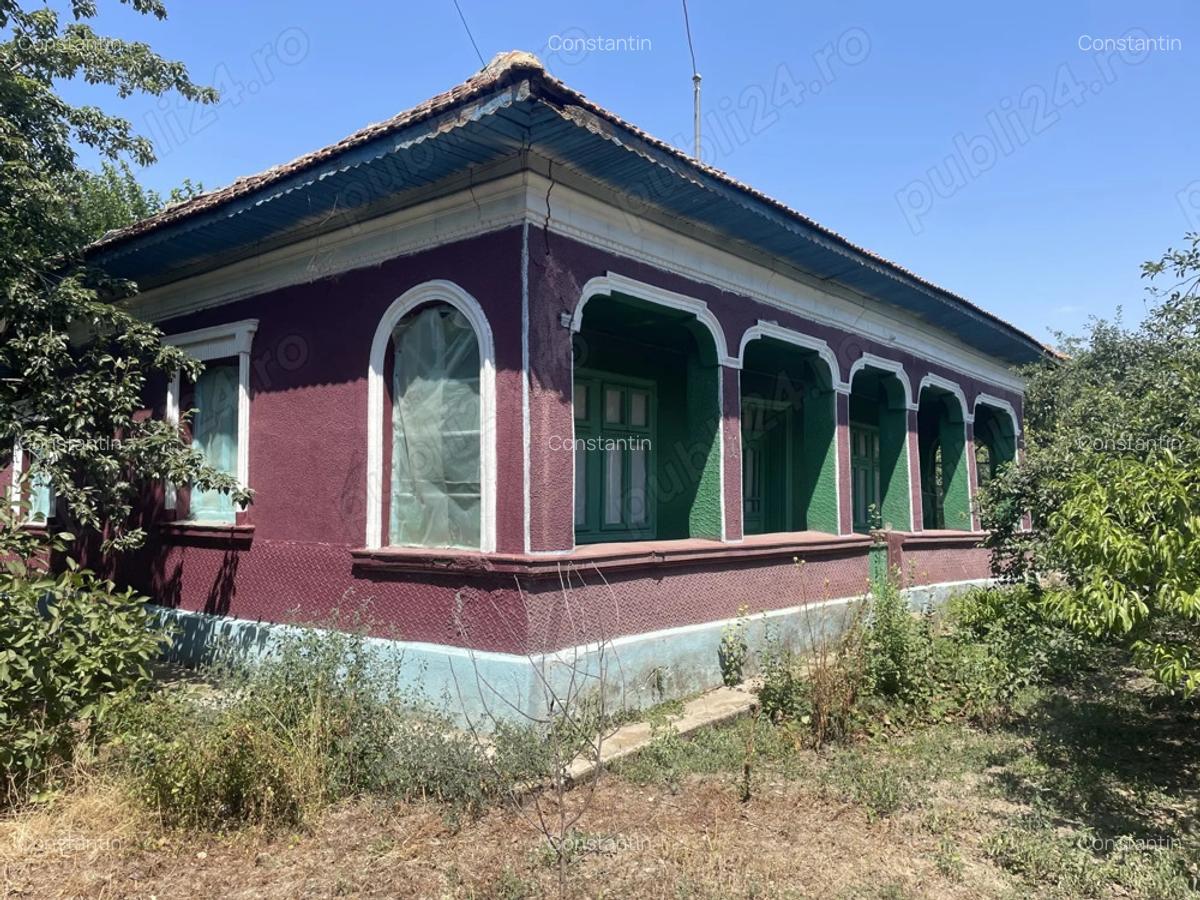 Vand casa comuna Sohatu - 1