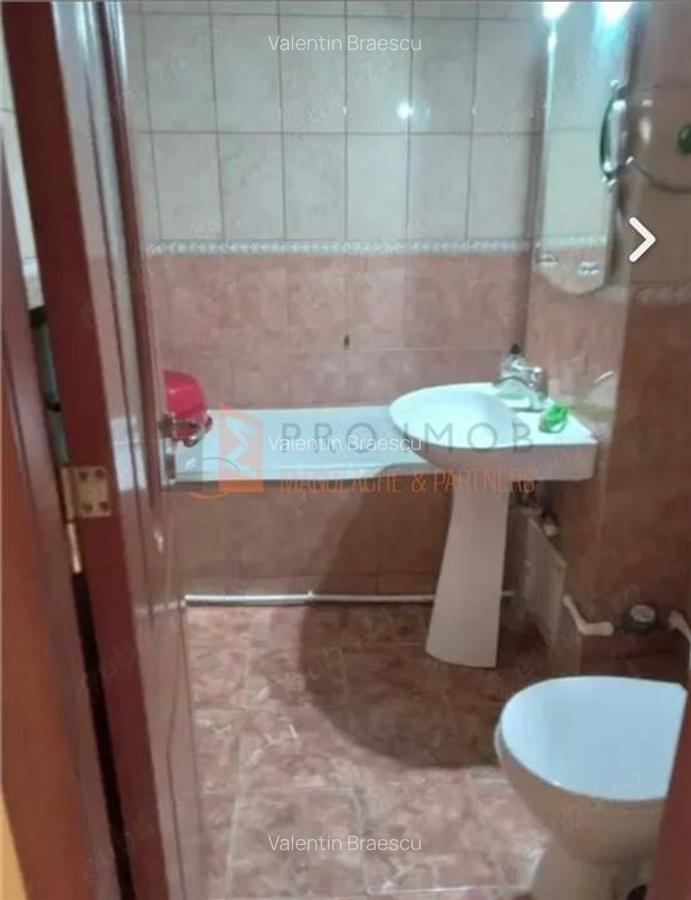 Apartament 3 camere cf 1  decomandat zona Centru - 7