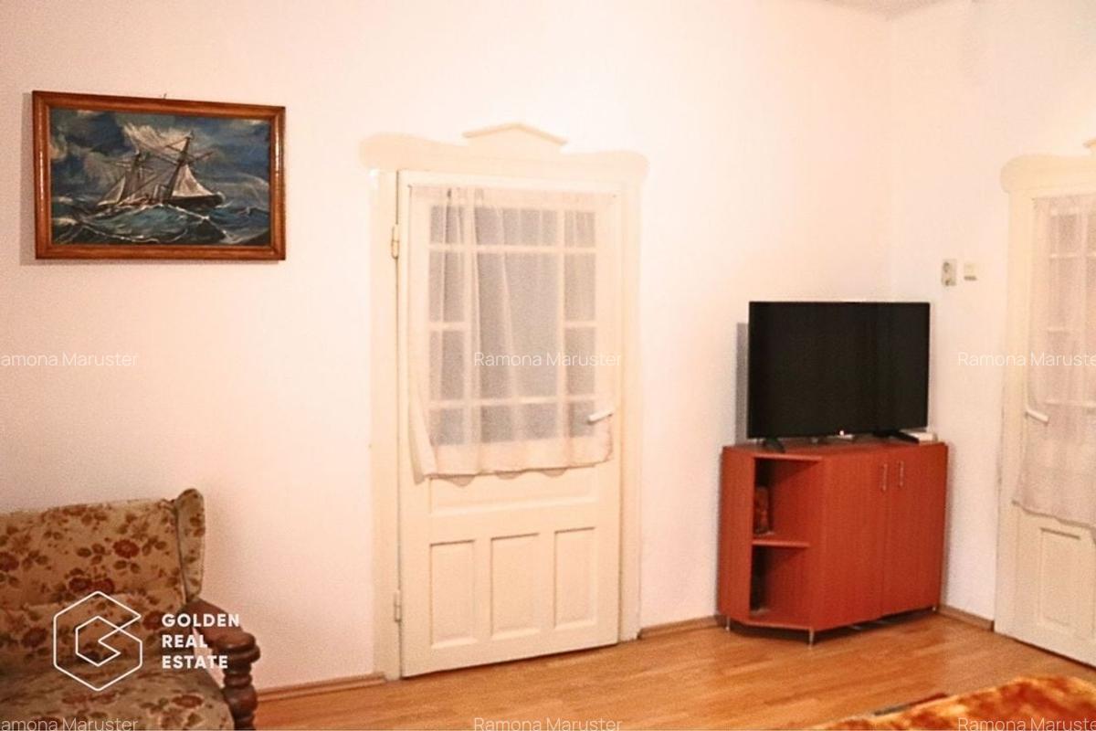 Casa in centrul localitatii Galsa - LINISTE LA TINE ACASA - COMISION ZERO - 7