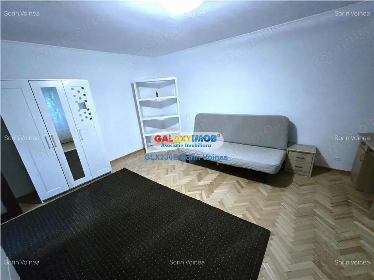 Garsoniera Piata Muncii | decomandata | 8 min. metrou | 41mp bloc 1990 - 1