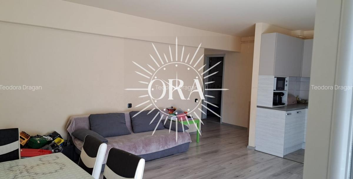 APARTAMENT DE VANZARE CU 2 CAMERE IN FLORESTI - STRADA FLORILOR - 4