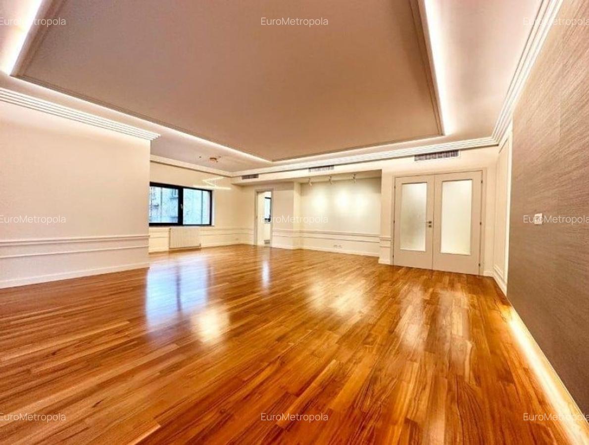 Apartament cu 4 camere decomandat în Dorobanți - 6