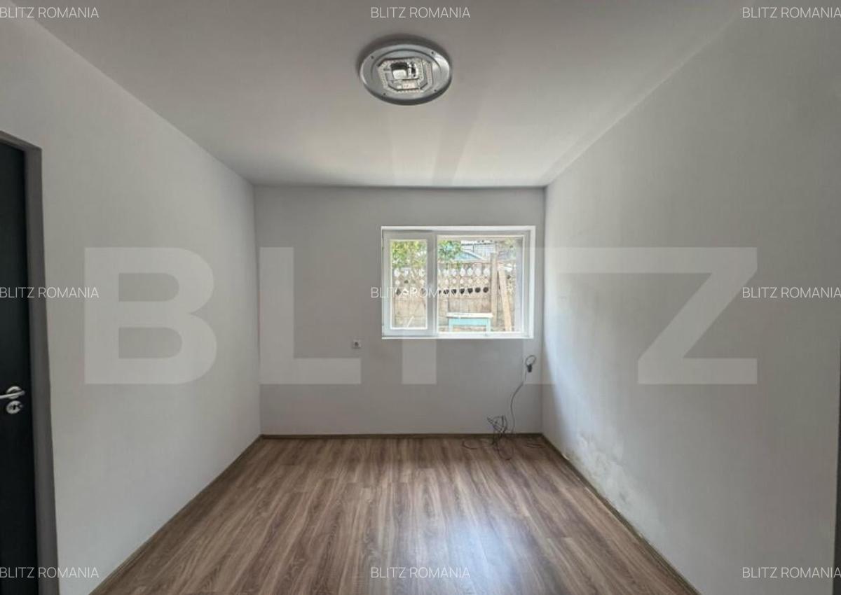 Casa cu 2 camere si cu o superba priveliste spre Castelul Co - 5