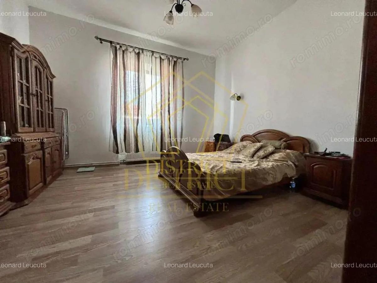 Casa renovata cu 4 camere la curte comuna | Iosefin - 4 Casa renovata cu 4 camere la curte comuna | Iosefin - 4