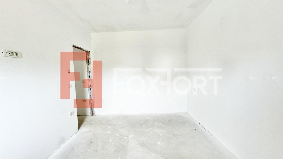 Apartament cu 3 camere decomandat în Giroc - 11