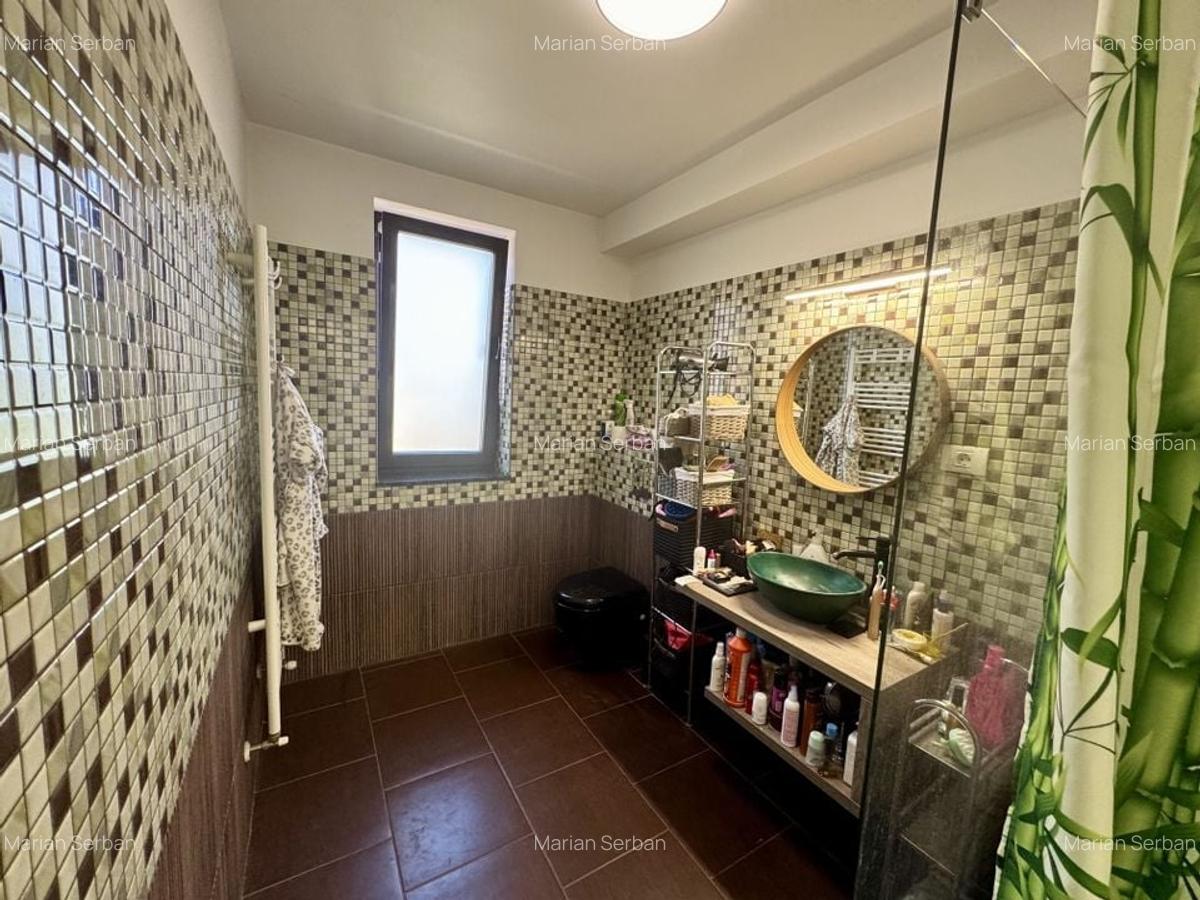 Berceni - VILĂ UNICAT, spațioasă, curte 1.000 mp, la 7 min metrou - 23