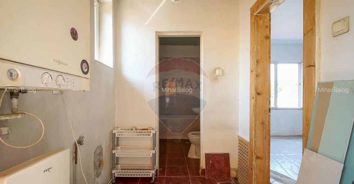 Apartament cu 3 camere de vanzare in zona Brasovul Vechi - 8