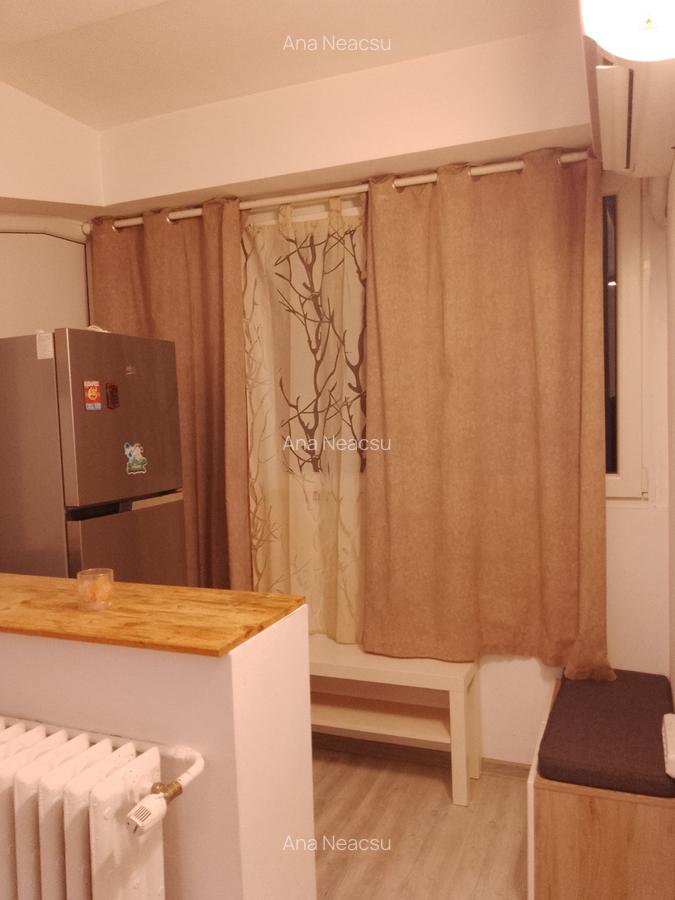 Vanzare garsoniera Basarabia - 11