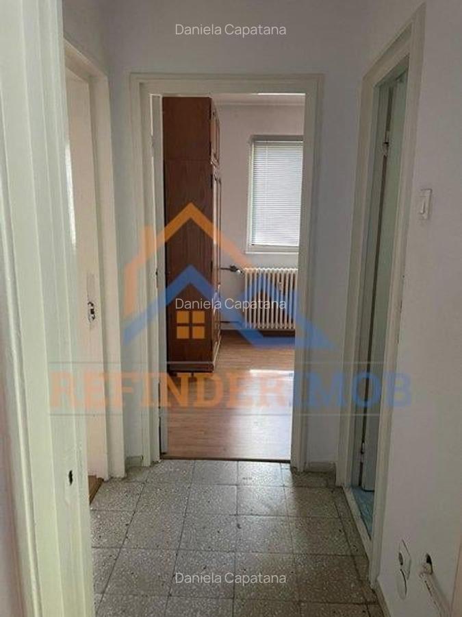 Vanzare apartament 3 camere Plaza Romania - 6