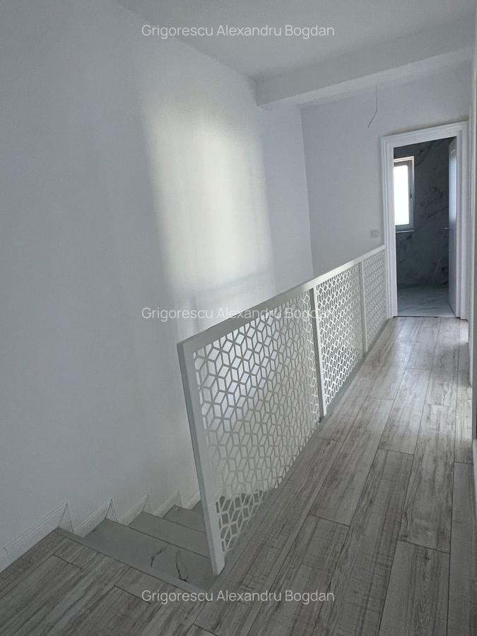Casă cu 4 camere în Central - 6