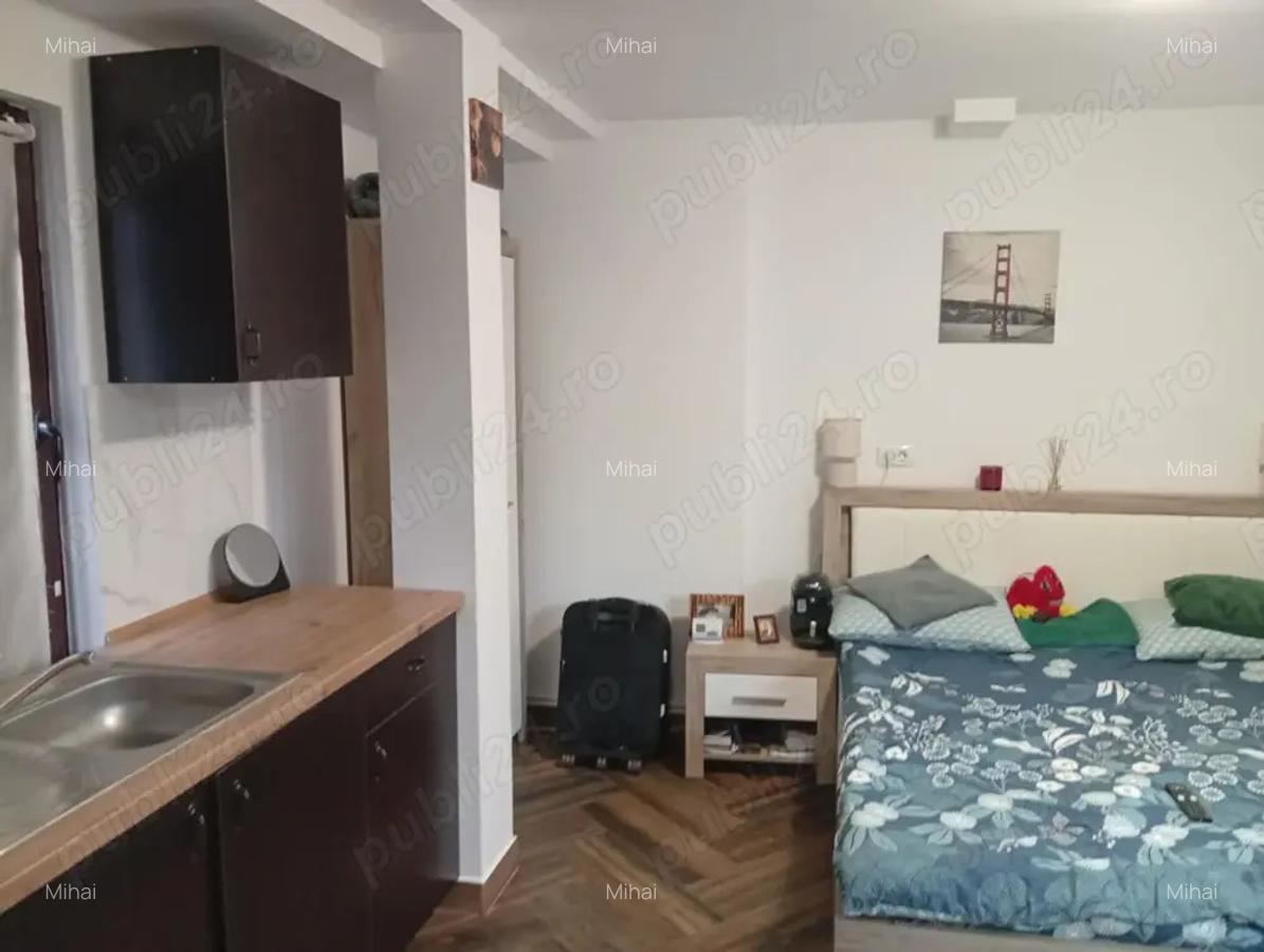 Garsoniera cu gradinita 18 mp , Palas , parter vila , acces separat din strada - 4