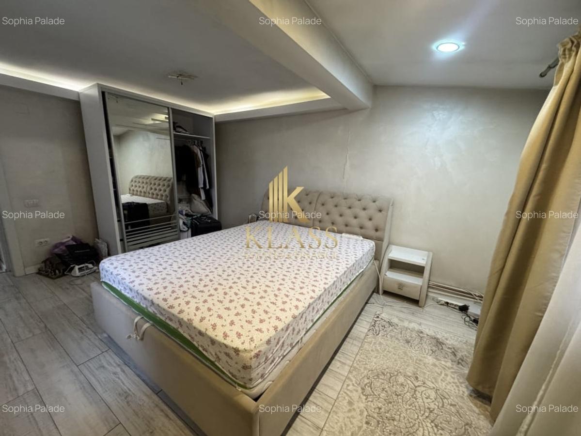 Casa de vanzare  cu 4 camere  in Pipera - 5