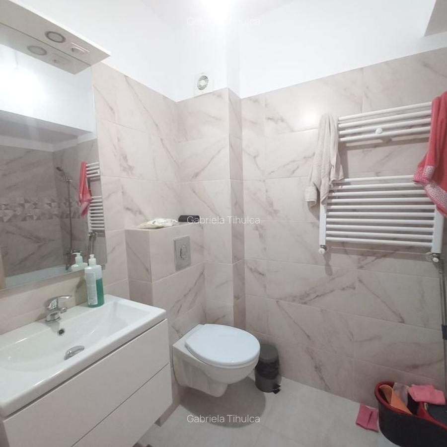 Apartament 2 Camere Metrou Aparatorii Patriei mobilatcu terasă parcare - 10