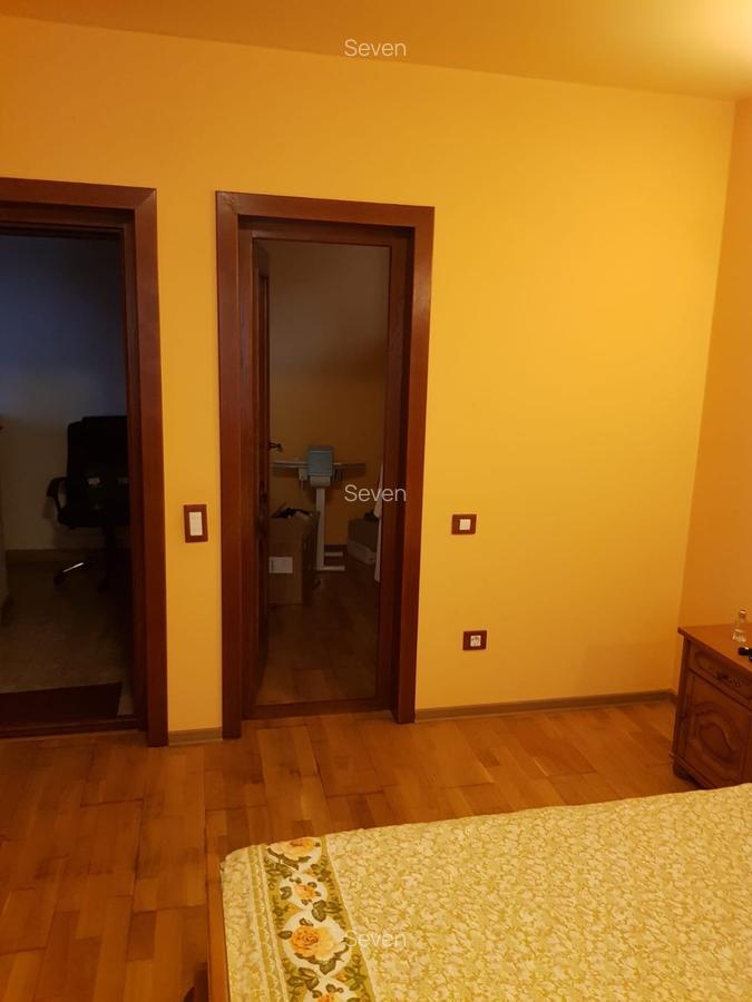 Vila S+P+E+M - zona Km. 5 - 450.000 euro(Cod E7) - 8