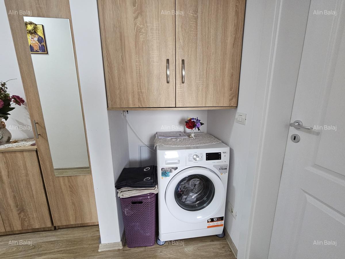Apartament 2 camere, etajul 2, cu parcare, în Giroc, pe Calea Urseni, comision 0 - 13