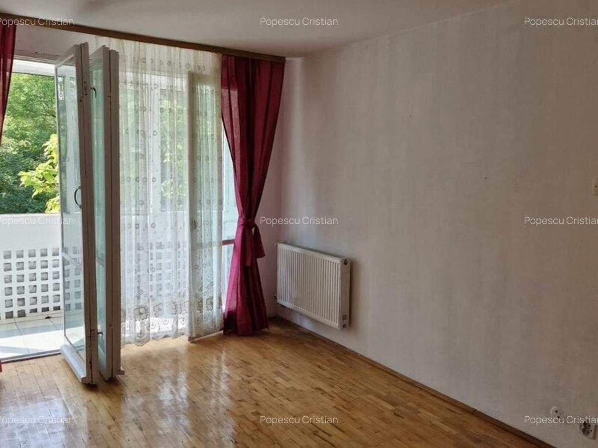 Titan,C-tin  Brancusi, Nicolae Grigorescu, Parc I.O.R - 2