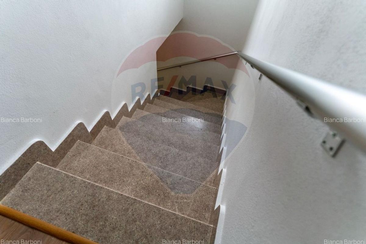 Vila/Pensiune de vanzare Bacia,jud.Hunedoara - 15