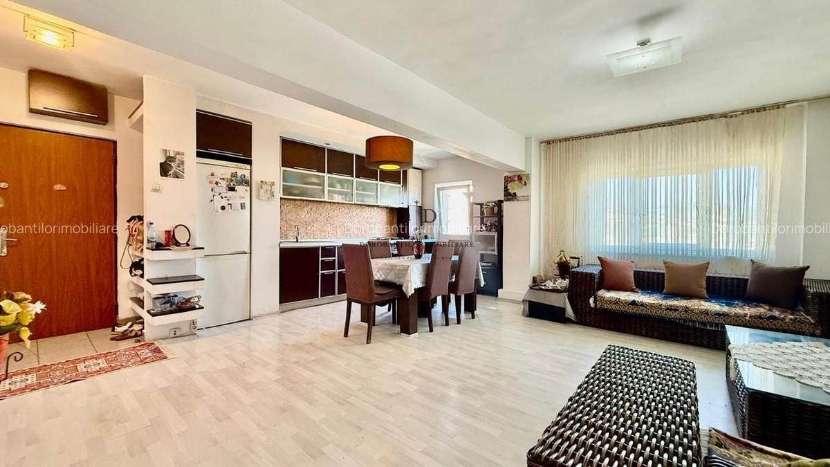 Vanzare apartament 4 camere-Manastur- zona Piata Flora - 3