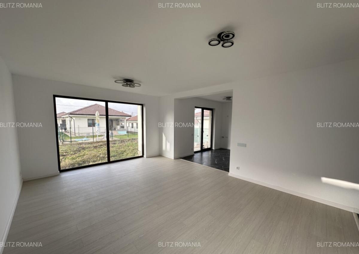 Casa Parter Finisata la Cheie, Living Luminos ?i Curte Ma - 17