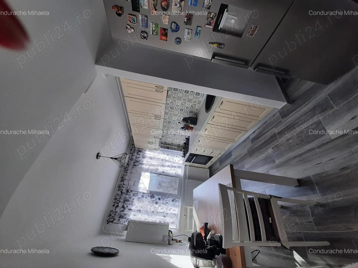 Apartament 4 camere, cartier Micro 16, complex Siretu - 8