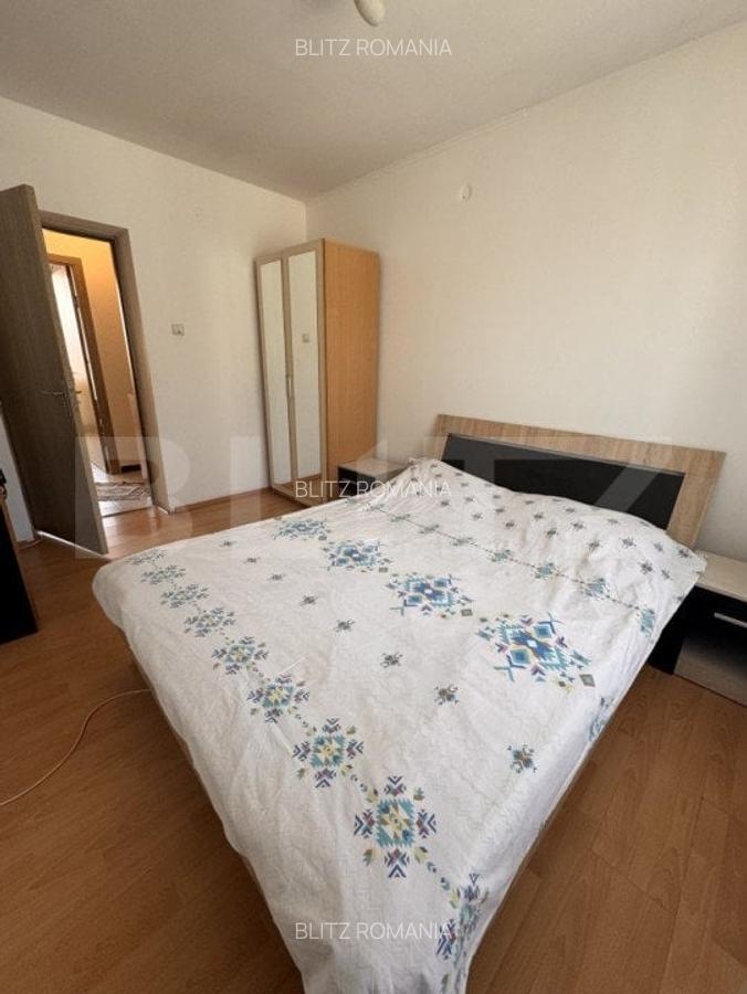 Apartament cu 2 camere, 44 mp, zona Piata 700 - 7