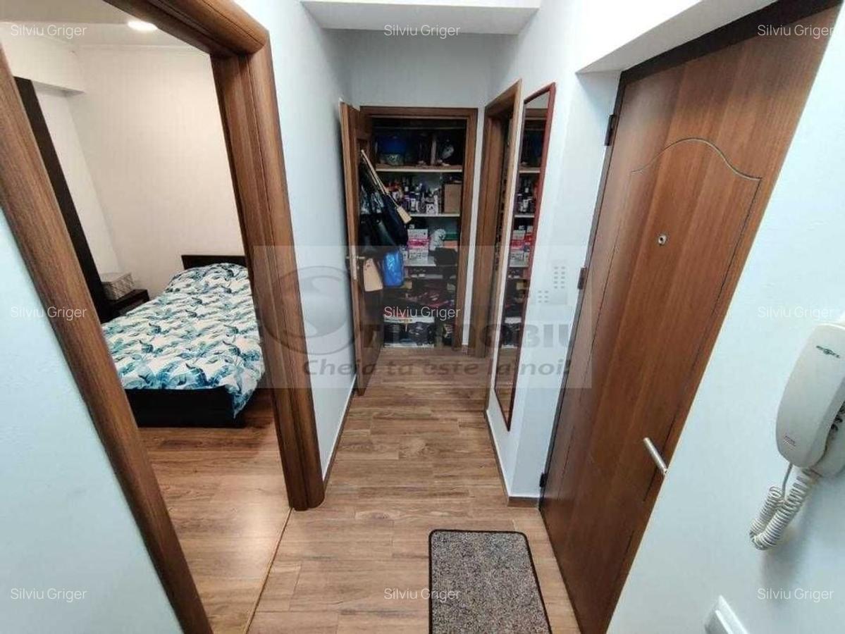 Ap2 camere,  Palas- mobilat si utilat +loc de parcare pret 148.500 EUR - 4