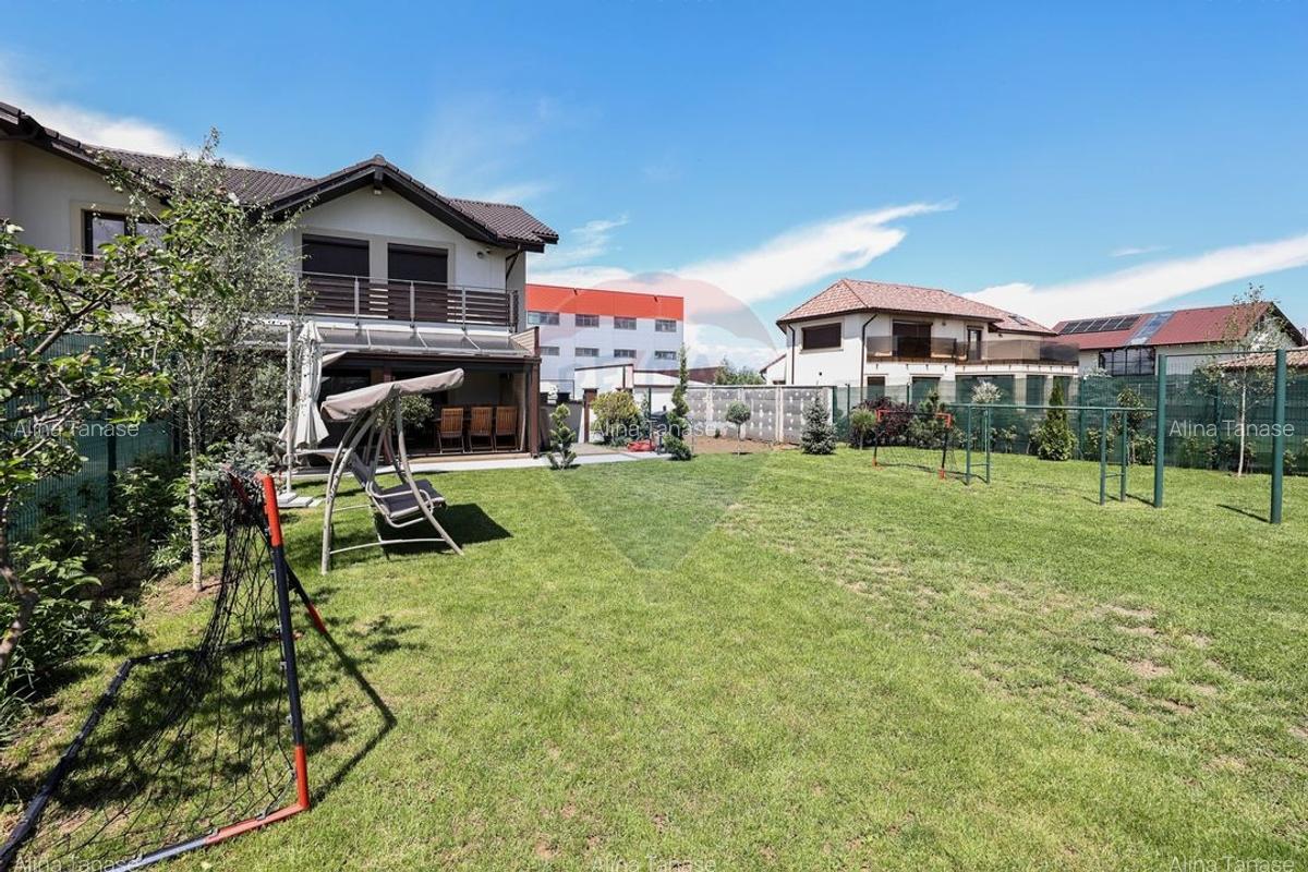 Casă cu 6 camere în Est - 10