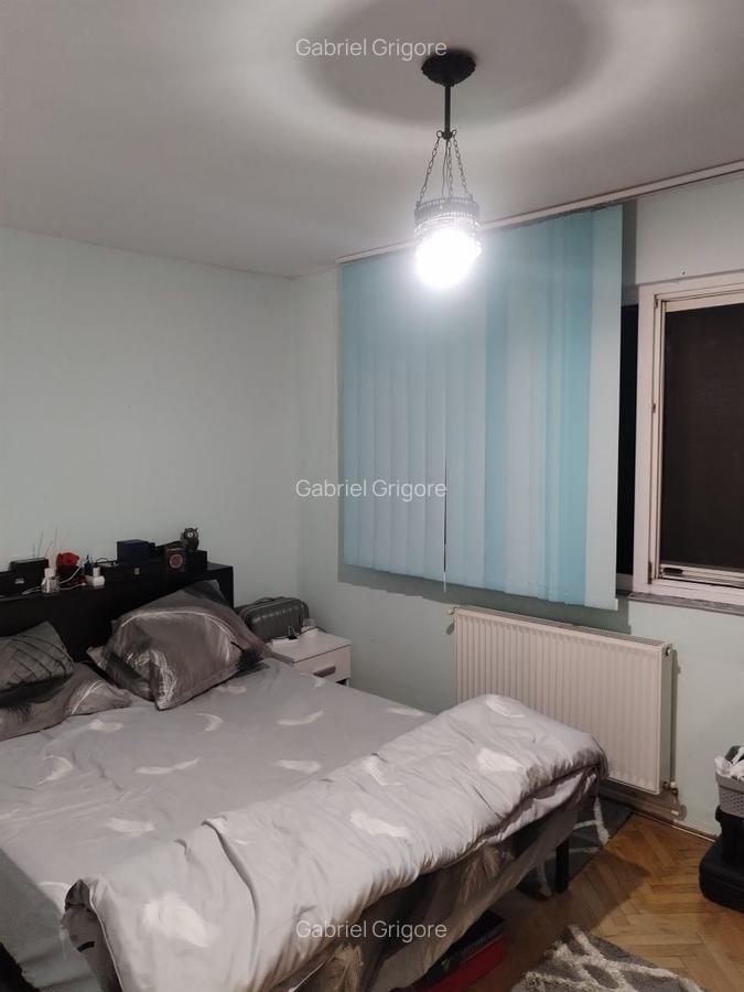 Apartament cu 2 camere semidecomandat în Astra - 2