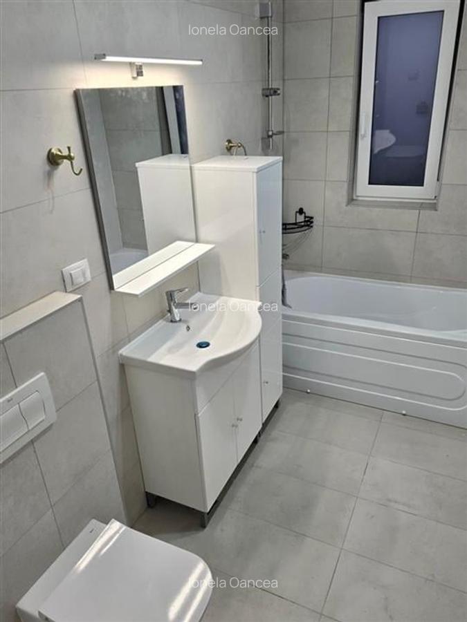 Apartament cu 2 camere situat in Noua - 12