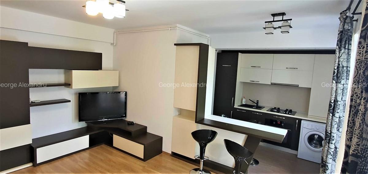 Titan - Liviu Rebreanu  2 camere Bloc 2016- loc de parcare - 5