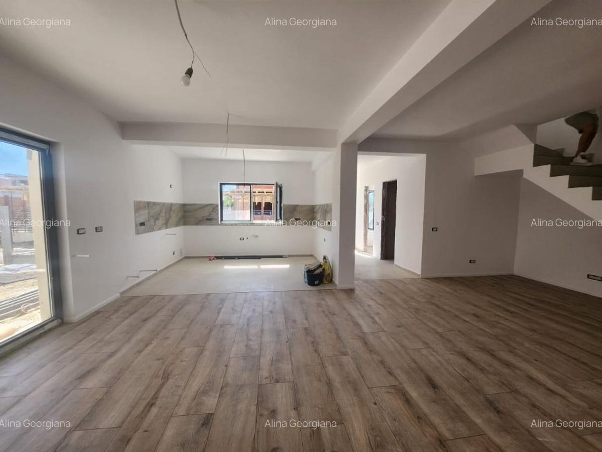 Casa/Vila Individuala Bragadiru Central/P+1+M id nr24 - 4