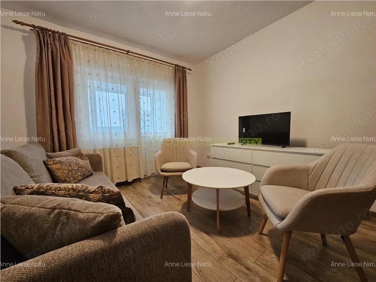 Garsoniera spatioasa de inchiriat in Racadau - 12