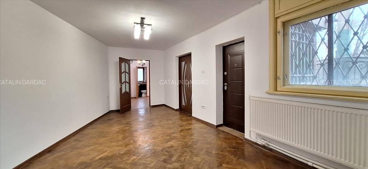 GARA CASA 3 CAMERE + DOUA CURTI RENOVATA GAZE IDEAL ACTIVITATI COMERCIALE - 3