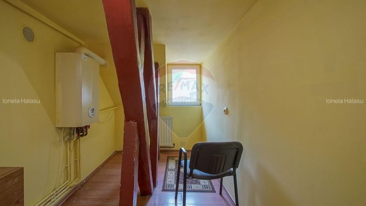 Apartament cu 3 camere decomandat în Centrul Istoric - 16