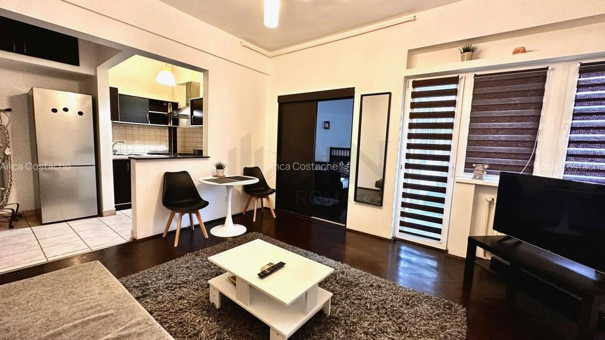 REA1024375 De vanzare Apartament 2 camere zona ultracentrala Piata Romana - 4