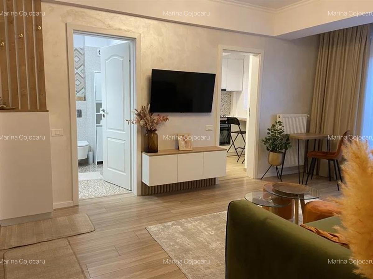 2 Camere, Domenii (str. Soveja), Curte (28 mp), Centrala, 5 min Metrou 1 Mai - 2
