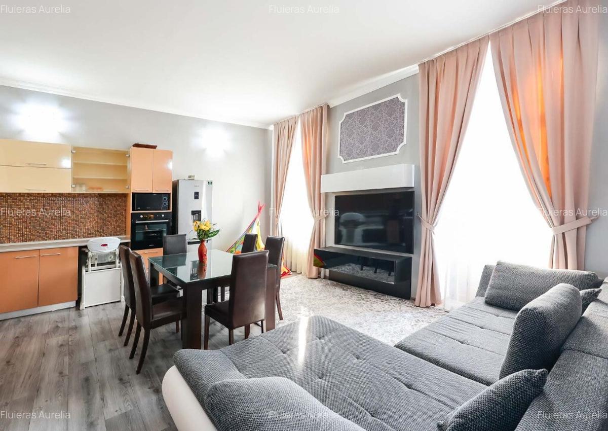 De inchiriat apartament cu 3 camere, ultracentral - 2