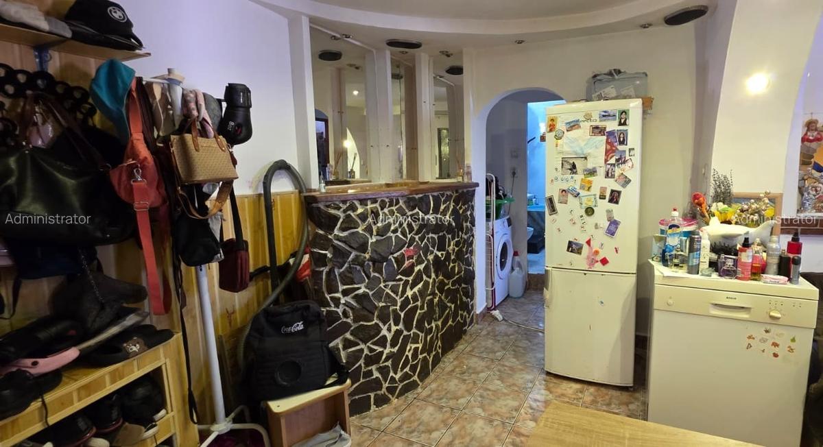 Decomandat-2 camere-NORD-centrala-balcon - 4