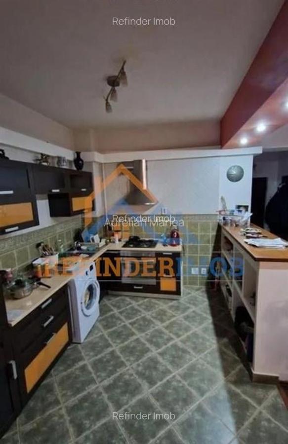 Apartament cu 2 camere decomandat, mobilat în 13 Septembrie - 7