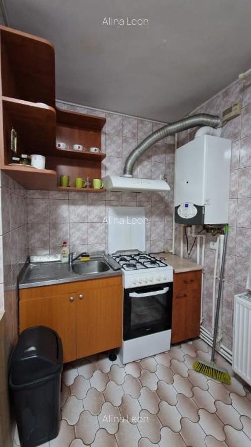 Apartament 3 camere, 65 mp, decomandat, centrala, parcare, Aparatorii Patriei - 5